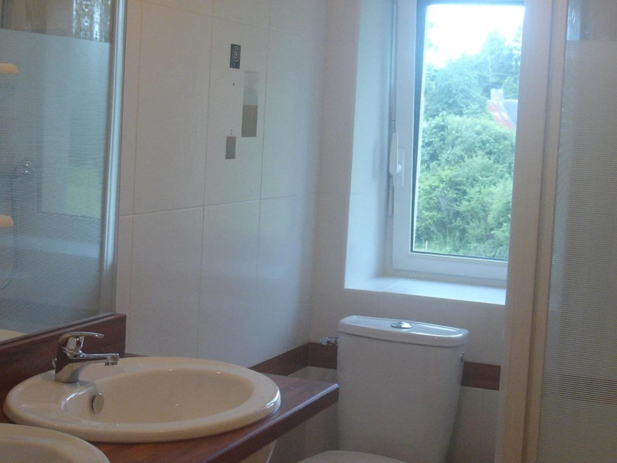 Isigny-le-Buat Cosy Chalet With Private Garden In Normandy מראה חיצוני תמונה
